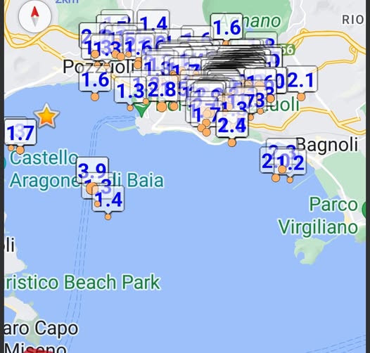 Potrebbe essere un'immagine raffigurante mappa e il seguente testo "RIO ー１.４ 1.4 313122 1.6 113373212162 1.6hano nano Pozz PozzioT1 1.6 1.32.8 602.1 OO1 11 ই73 2.4 1.7 Castella Aragonei Baia Bagnoli 2.1.2 li Parco Virgiliano ristico Beach Park aro Capo Miceno"