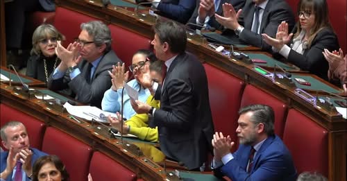 Giuseppe Conte - intervento in aula sul Piano di riarmo europeo | 10/04/2025