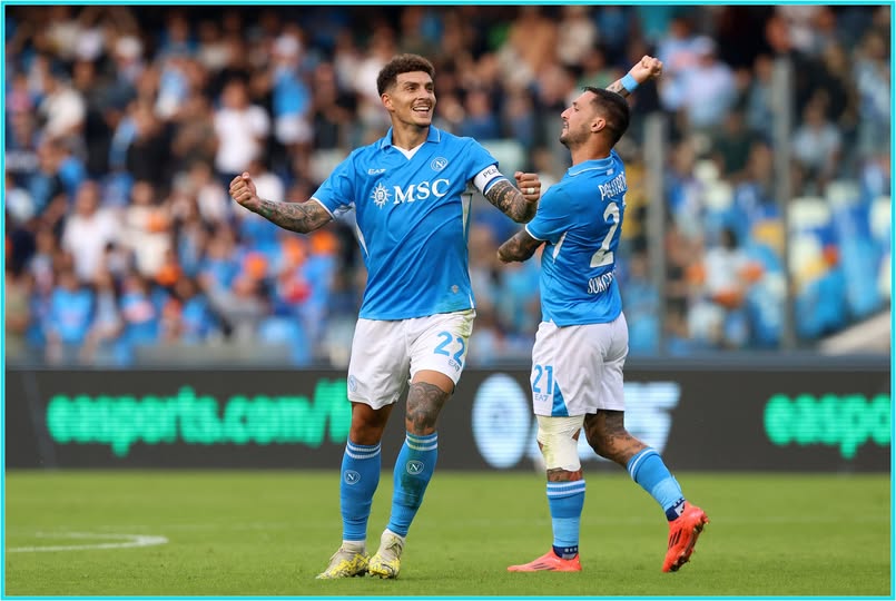 Potrebbe essere un'immagine raffigurante 2 persone, persone che giocano a football, persone che giocano a calcio e il seguente testo "CH EAT N 獎 #MSC PER MAL SCKGT 23 EAT 22 21 EA7"